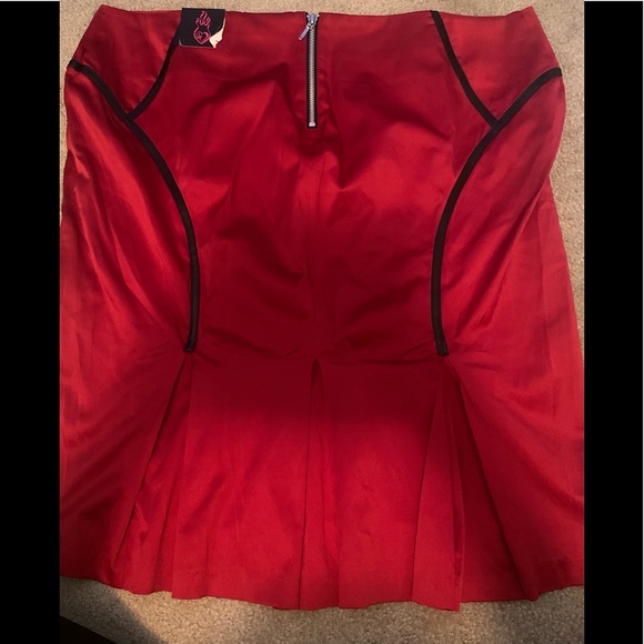 Torrid Pencil Skirt - Picture 5 of 6